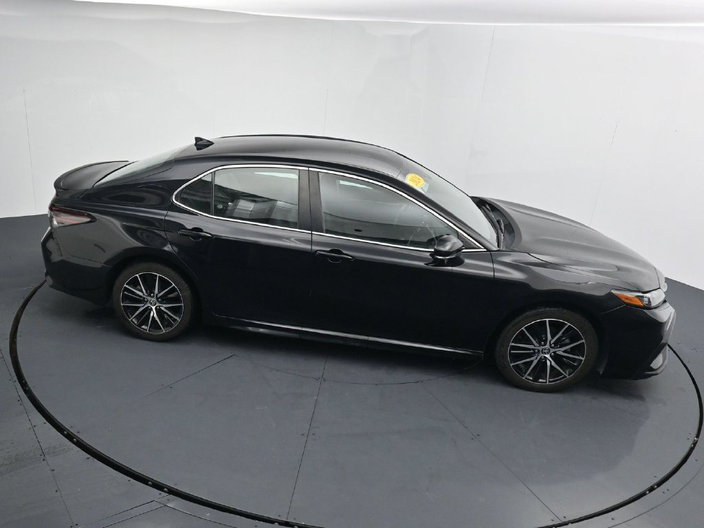 Used 2024 Toyota Camry SE FWD image 35