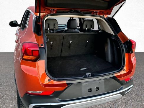 Used 2022 Buick Encore GX Preferred w/ Cold Weather Comfort Package FWD image 25
