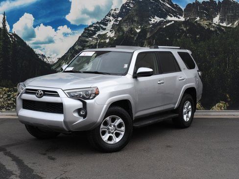 Certified 2021 Toyota 4Runner SR5 image 6