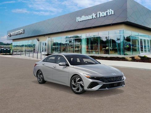New 2026 Hyundai Elantra Limited image 2
