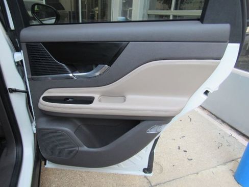 Used 2022 Lincoln Corsair FWD w/ Equipment Group 101A image 21