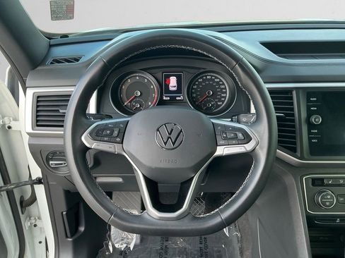 Used 2021 Volkswagen Atlas Cross Sport SE image 12