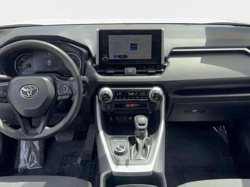 Certified 2025 Toyota RAV4 XLE AWD/4WD image 13