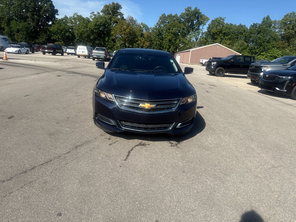 Used 2017 Chevrolet Impala LT FWD image 9
