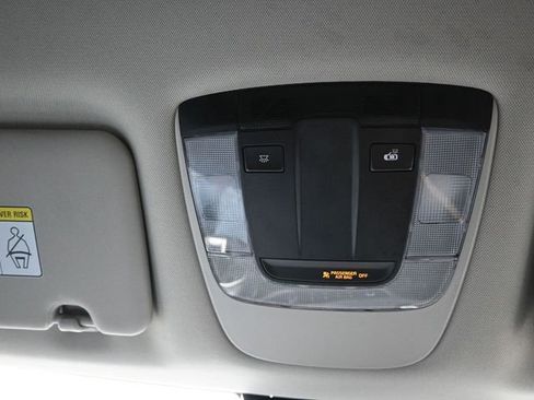 Used 2024 Kia Sportage LX image 27