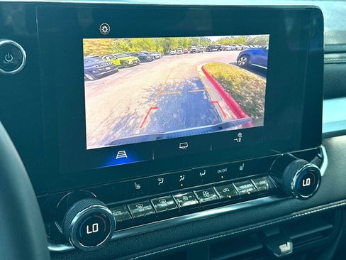 Used 2023 Chevrolet Colorado LT w/ LT Convenience Package II RWD image 20