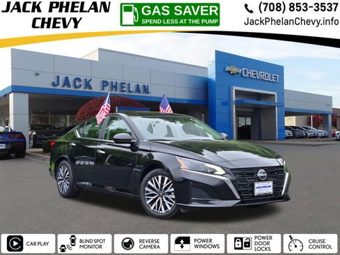 Used 2025 Nissan Altima 2.5 SV FWD image 1