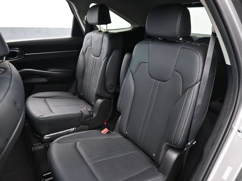 Used 2023 Kia Sorento EX w/ Panoramic Sunroof Package FWD image 38