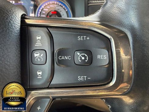 Used 2019 RAM 1500 Limited AWD/4WD image 11