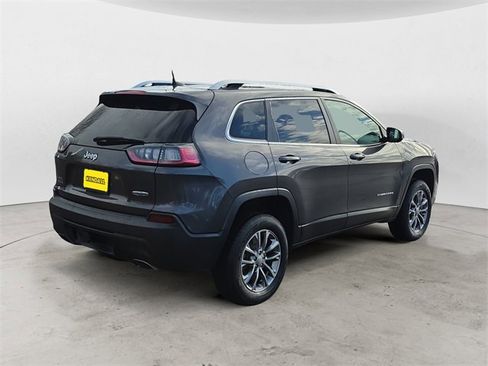 Used 2019 Jeep Cherokee Latitude Plus w/ Comfort/Convenience Group image 5