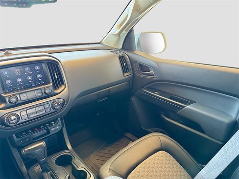 Used 2019 Chevrolet Colorado Z71 image 22