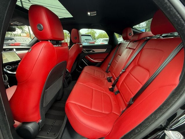 Used 2021 Jaguar XF R-Dynamic SE AWD/4WD image 28