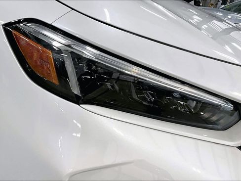 Used 2025 Honda Civic Sport image 28