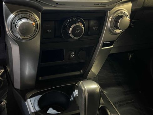 Used 2017 Toyota 4Runner SR5 image 23