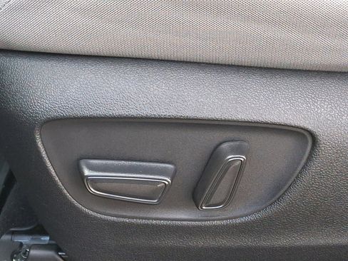 Certified 2022 Toyota Sienna LE image 15