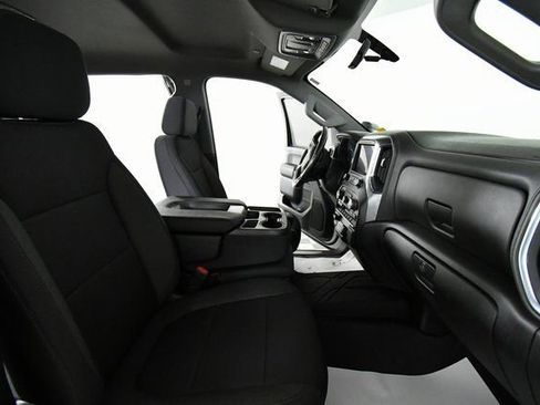 Used 2022 Chevrolet Silverado 3500 LT w/ Convenience Package image 23