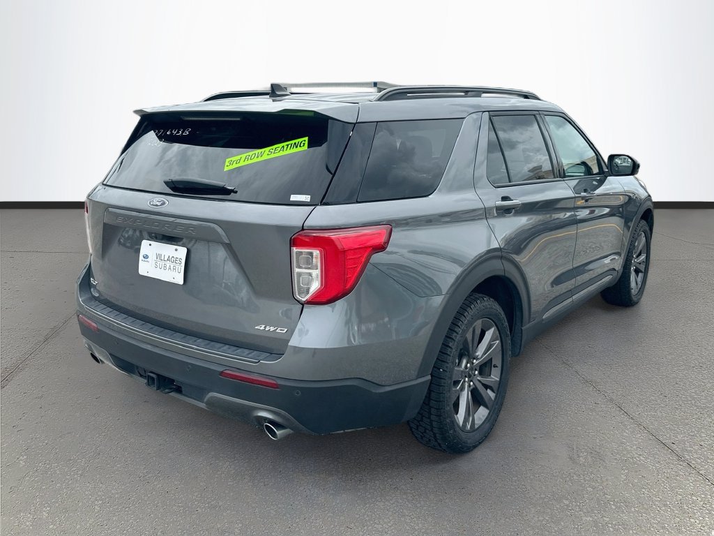 Used 2023 Ford Explorer XLT w/ Equipment Group 202A AWD/4WD image 7