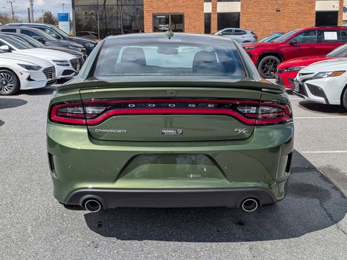 Used 2022 Dodge Charger R/T image 4