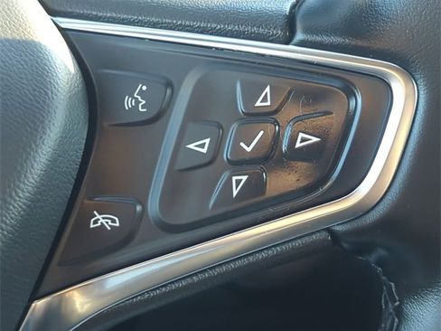 Used 2024 Chevrolet Equinox LT image 12