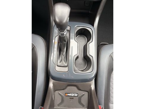 Used 2022 Chevrolet Colorado Z71 image 24