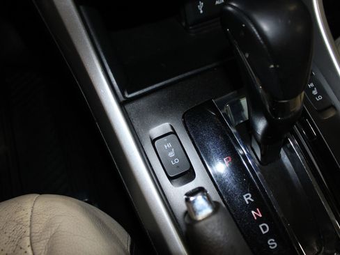 Used 2014 Honda Accord EX-L image 17