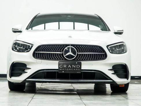 Used 2023 Mercedes-Benz E 350 Sedan image 7