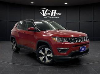 Used 2018 Jeep Compass Latitude w/ Popular Equipment Group video 1