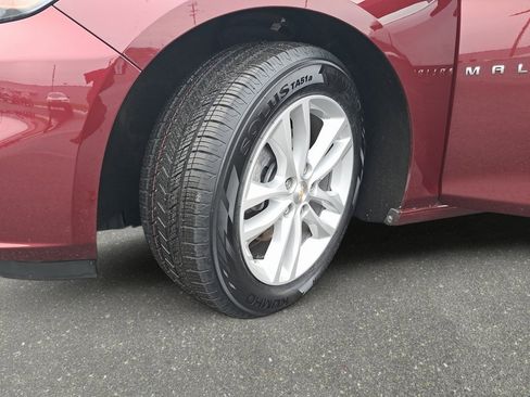 Used 2016 Chevrolet Malibu LT w/ Driver Confidence Package image 30