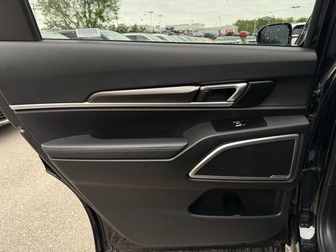 Certified 2025 Kia Telluride S AWD/4WD image 9