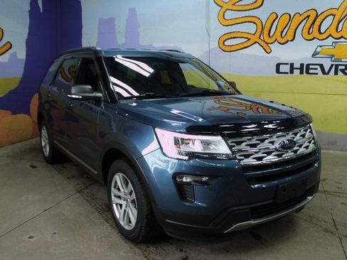 Used 2019 Ford Explorer XLT w/ Safe & Smart Package image 2
