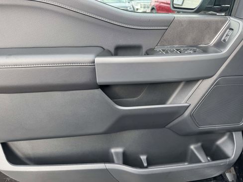 Used 2025 Ford F150 XLT w/ Equipment Group 302A MID image 15