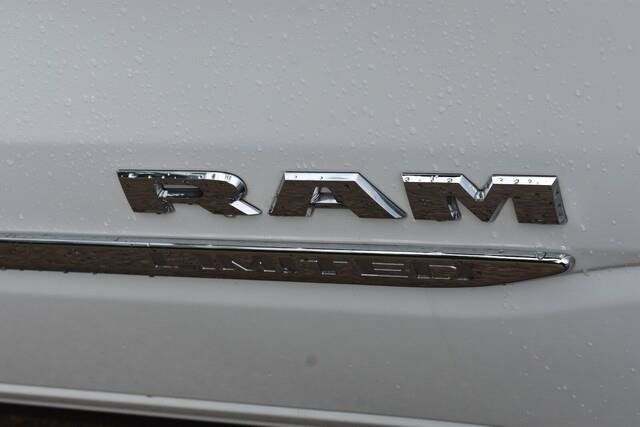 Used 2023 RAM 1500 Limited AWD/4WD image 15
