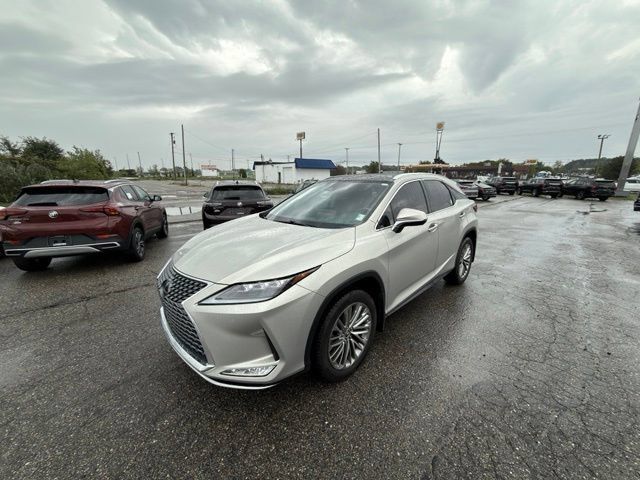 Used 2020 Lexus RX 350 FWD w/ Luxury Package image 2