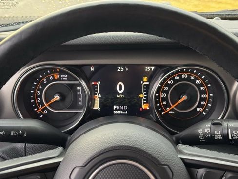 Used 2019 Jeep Wrangler Unlimited Sport S image 28