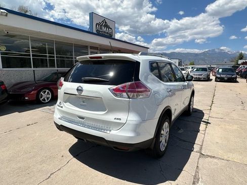 Used 2016 Nissan Rogue S w/ Appearance Package AWD/4WD image 7