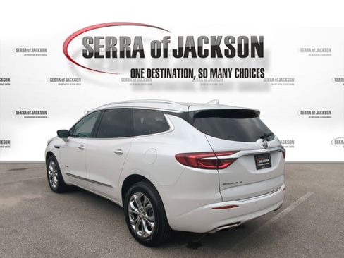 Used 2021 Buick Enclave Avenir w/ Avenir Technology Package image 6