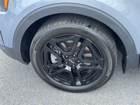 Used 2024 Kia Telluride SX X-Line image 13
