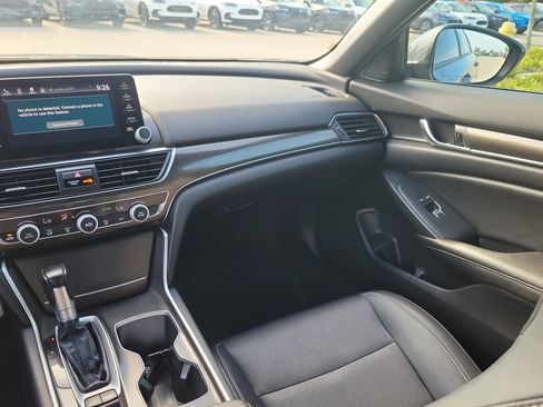 Used 2020 Honda Accord Sport image 20