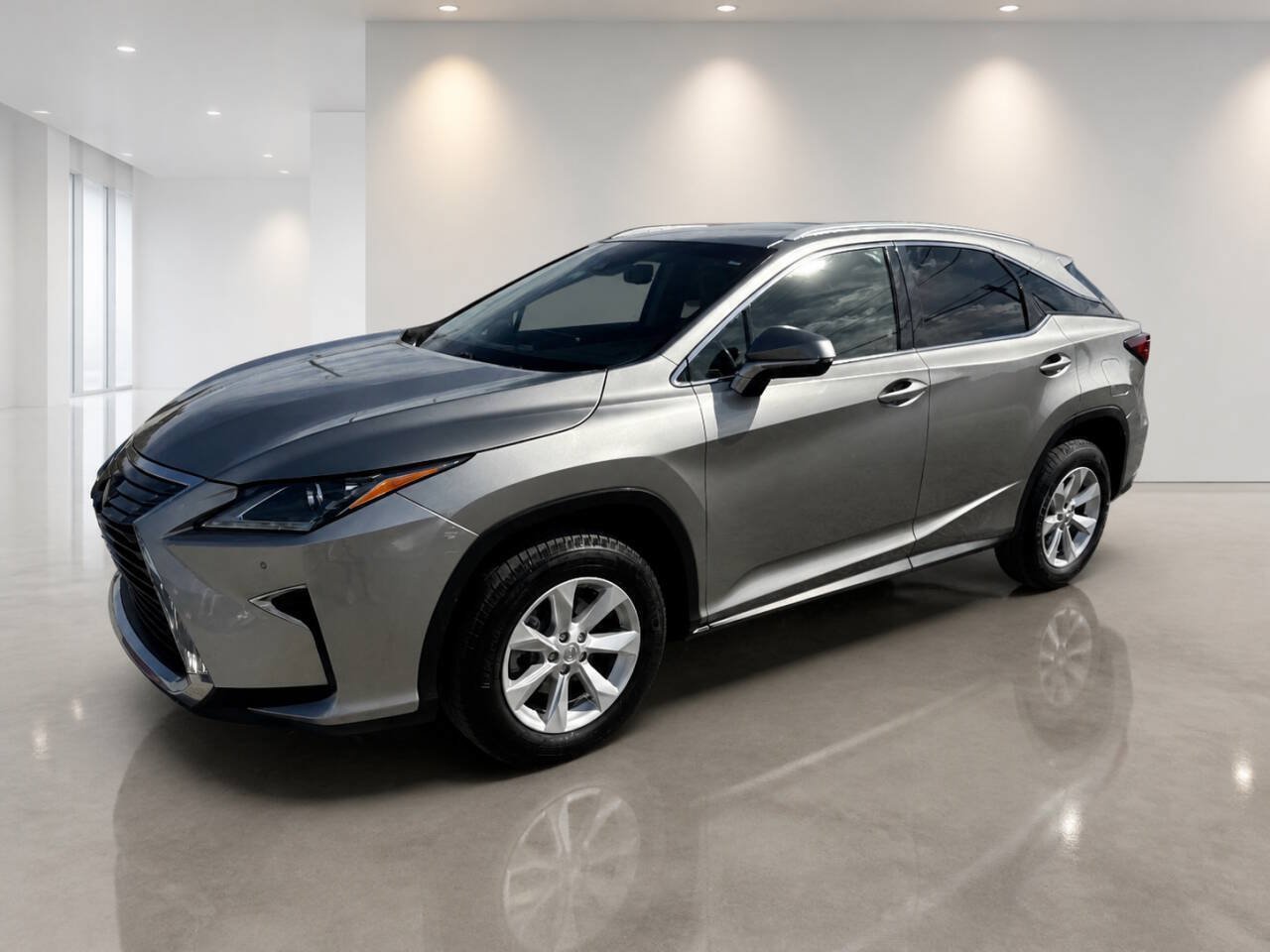 Used 2017 Lexus RX 350 FWD w/ Premium Package image 2