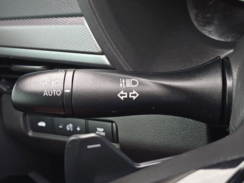 Used 2025 Nissan Altima 2.5 SR FWD image 24