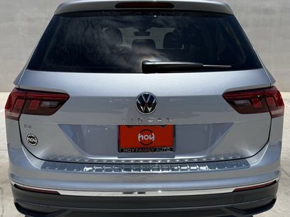 Certified 2024 Volkswagen Tiguan SE