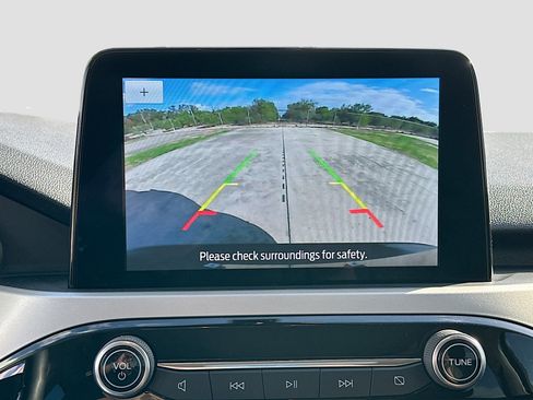 Certified 2021 Ford Escape SE w/ SE Sport Appearance Package image 14