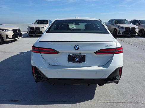 New 2027 BMW 530i w/ M Sport Package RWD image 5