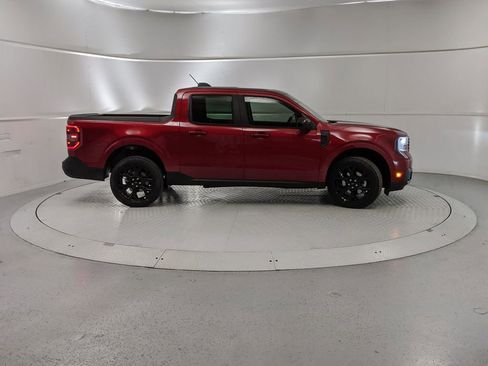 New 2026 Ford Maverick Lariat w/ Black Appearance Package image 2