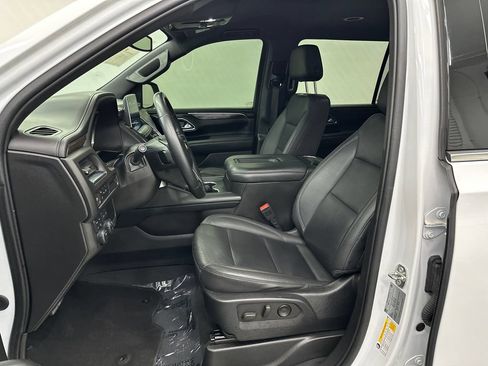 Used 2023 Chevrolet Suburban LT AWD/4WD image 9