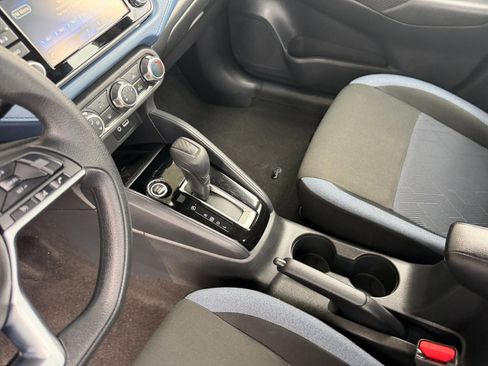 Used 2025 Nissan Versa SV image 41