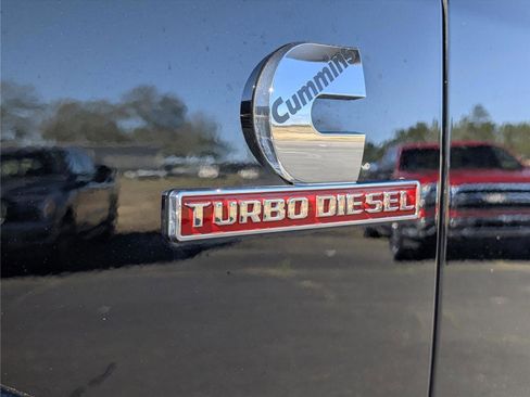 Used 2021 RAM 2500 Laramie image 12