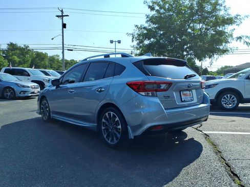 Certified 2022 Subaru Impreza 2.0i Limited AWD/4WD image 4