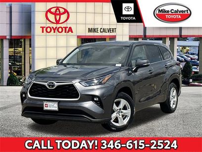 Certified 2024 Toyota Highlander LE