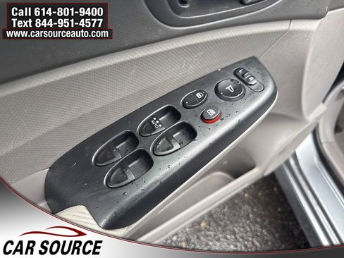 Used 2011 Honda Civic LX image 17